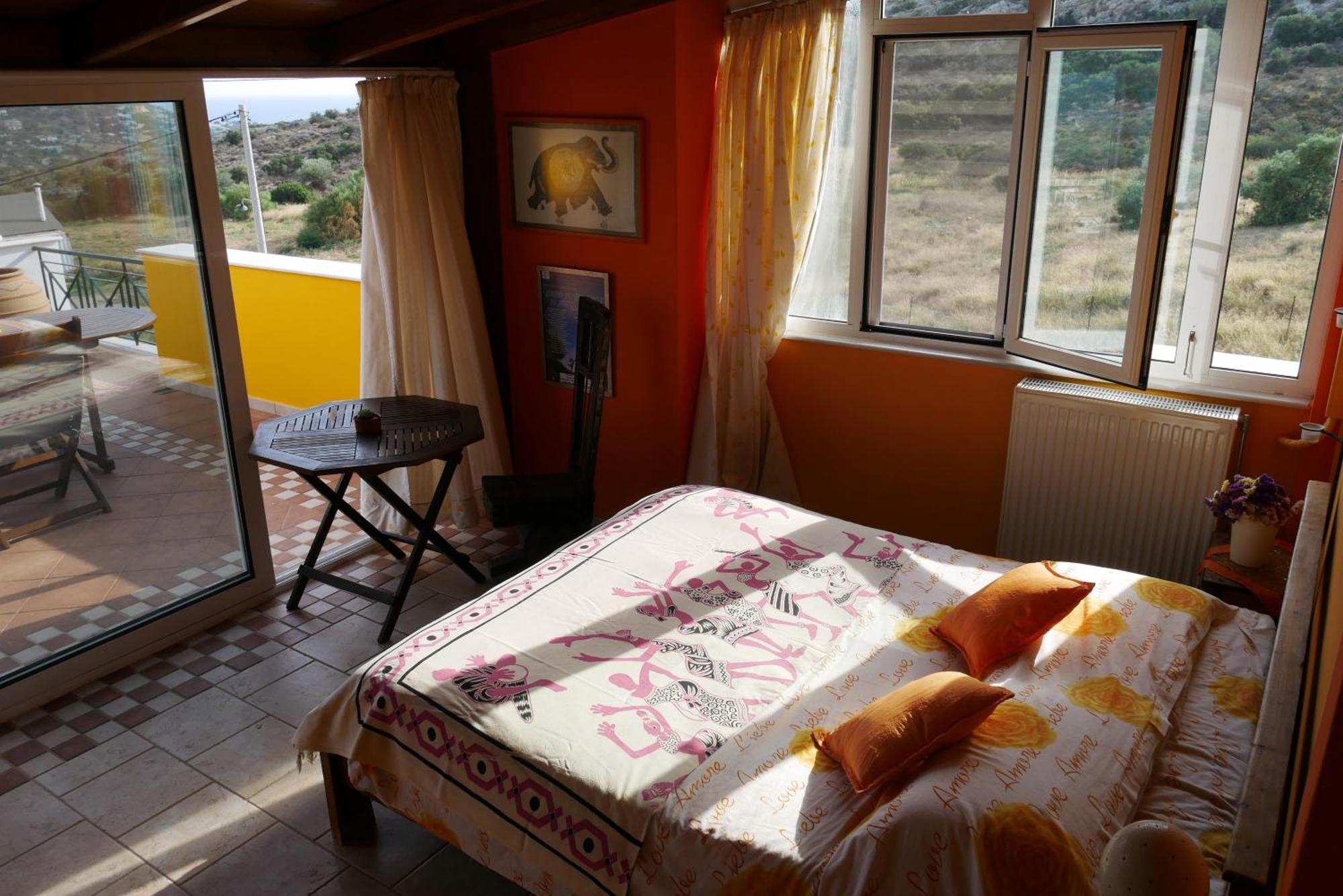 Agia Marina  Casa Di Luce B&B 외부 사진