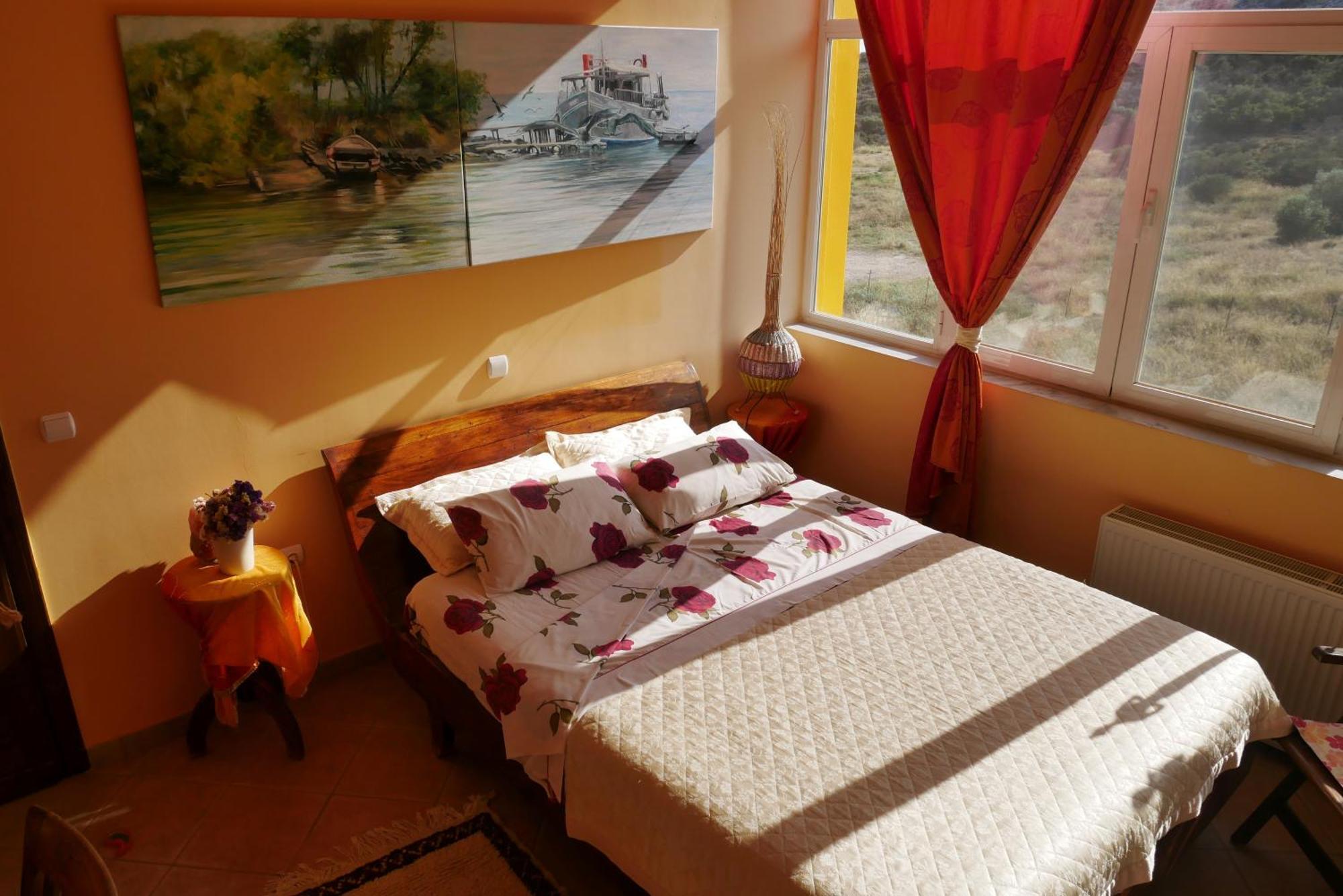 Agia Marina  Casa Di Luce B&B 외부 사진